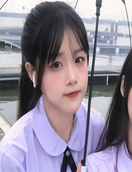 野草播放视频_骑自行车的女人_av岛国小电影在线观看